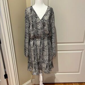 Banana Republic Elegant Black and Gray Snake Print Dress